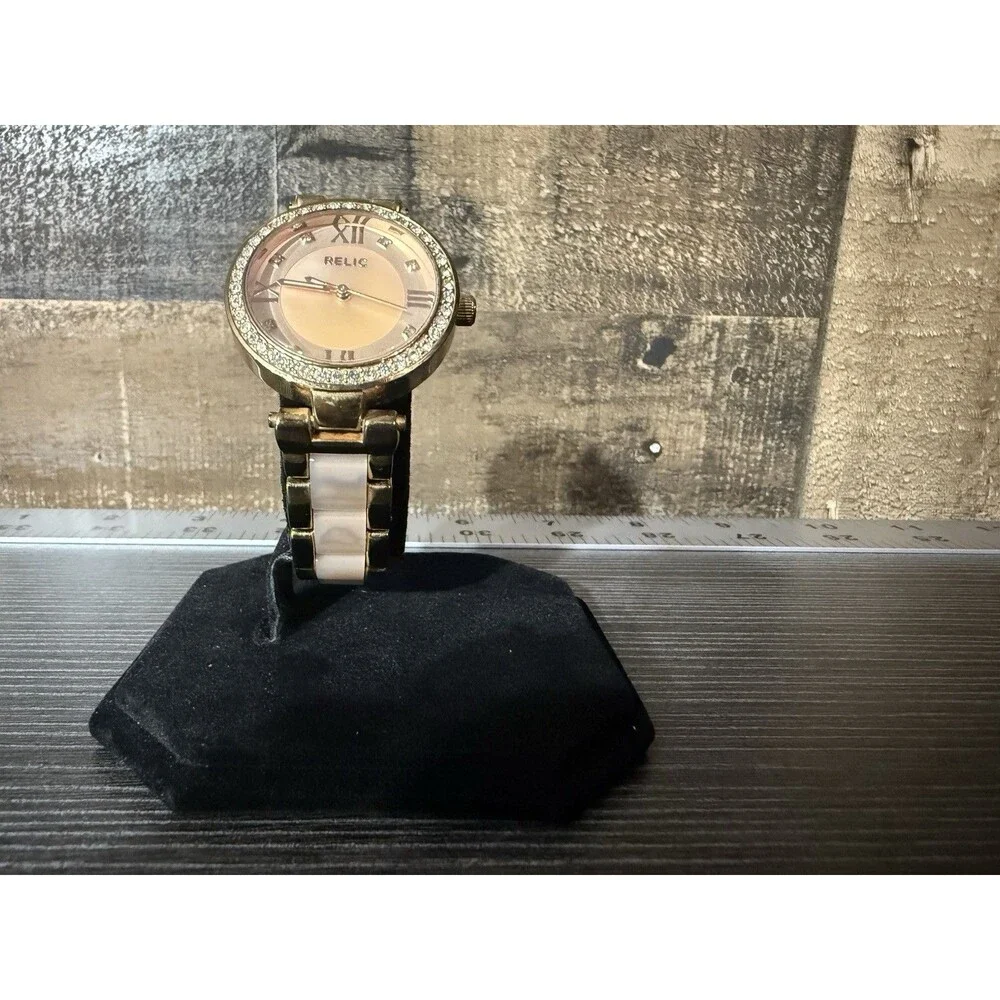 Relic By Fossil Women's Rose Goldtone Bracelet Watch ZR34335 Beautiful Pink